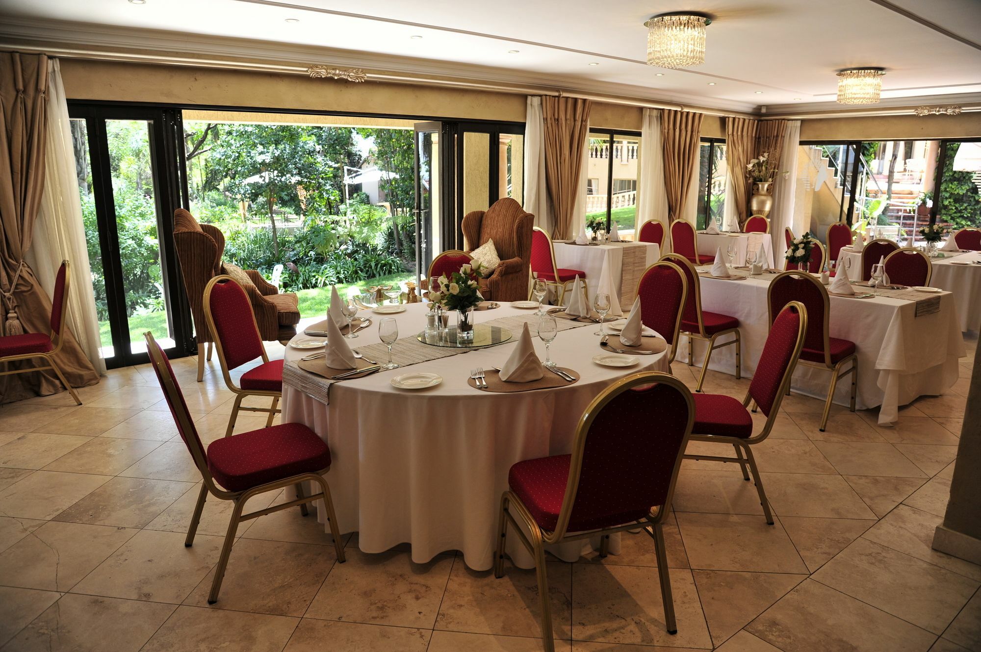 Hotel House Of Pharaohs And Conference Centre à Johannesbourg Extérieur photo